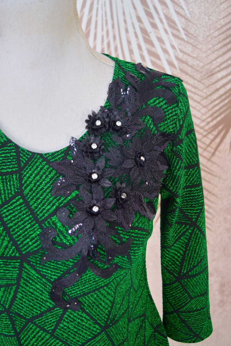 Rochie eleganta verde cu broderie florala 3D Annabella2