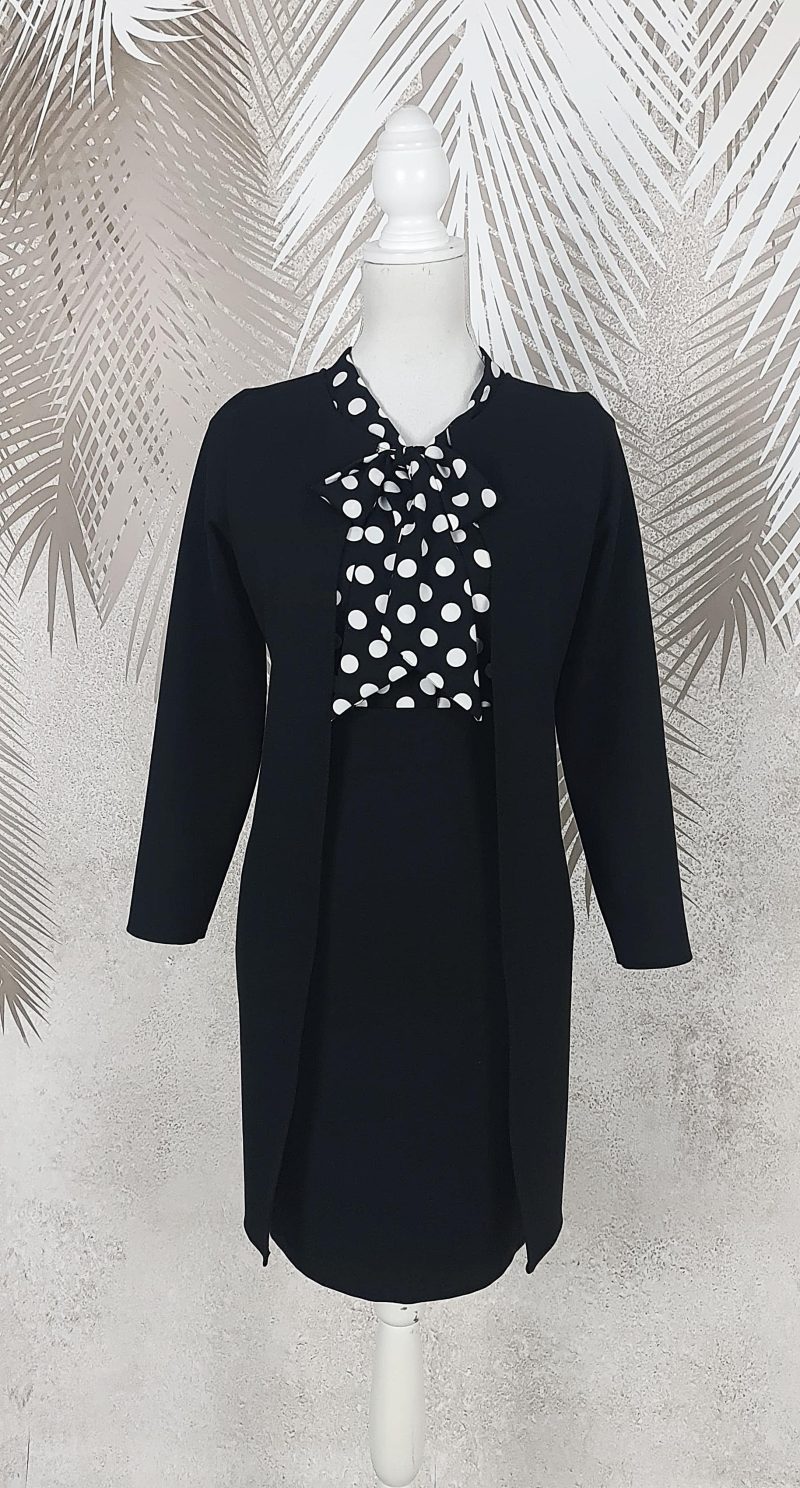 Compleu cardigan si fusta neagra si bluza neagra cu buline albe