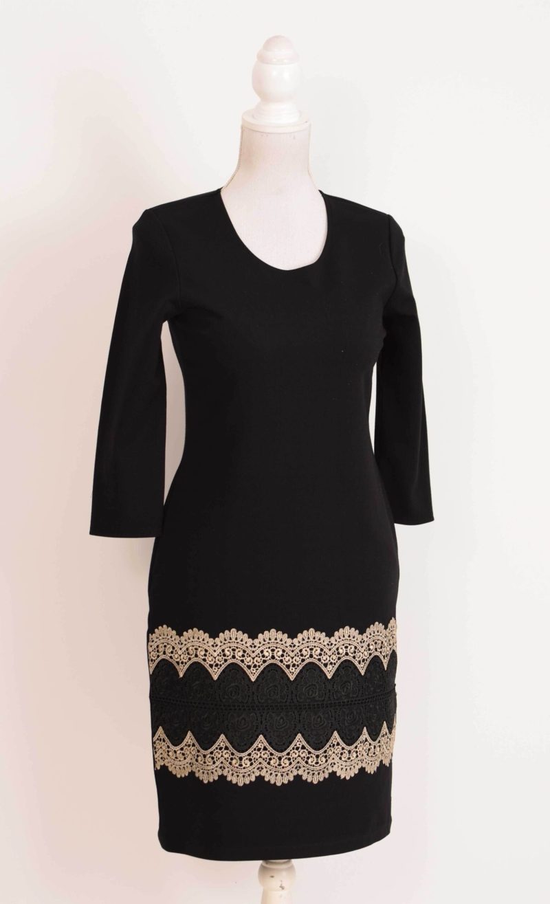 Compleu elegant negru cu broderie Emilia