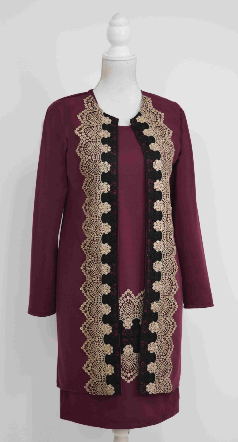 Compleu elegant visiniu cu broderie Tania