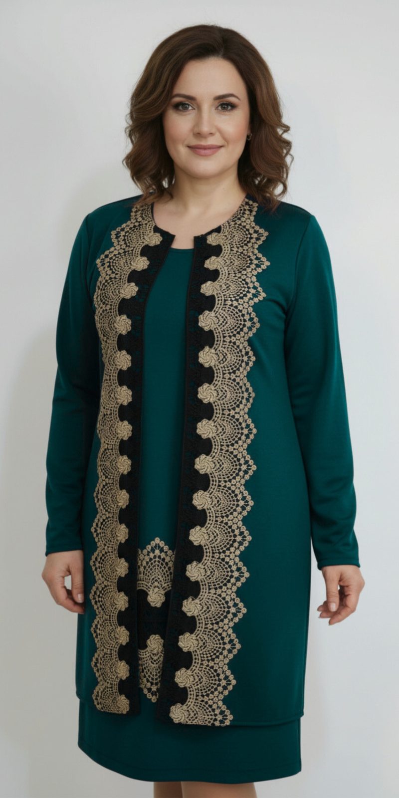 Compleu elegant verde cu broderie Tania