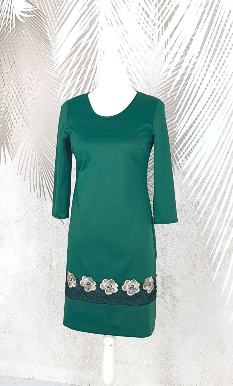 Rochie eleganta verde cu broderie Melania