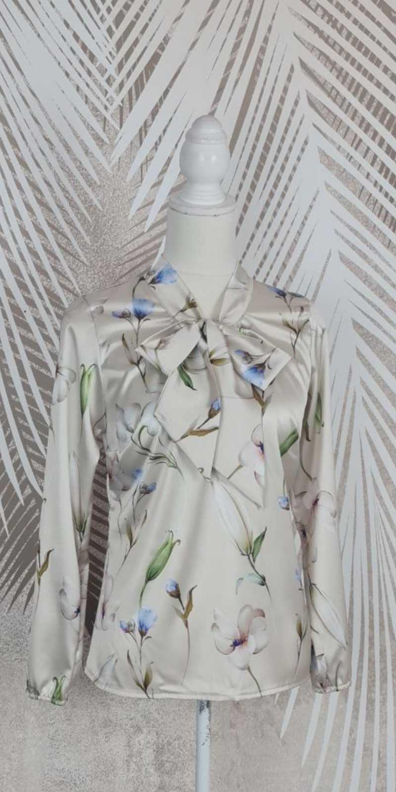 Bluza Amalia cu frunze si flori