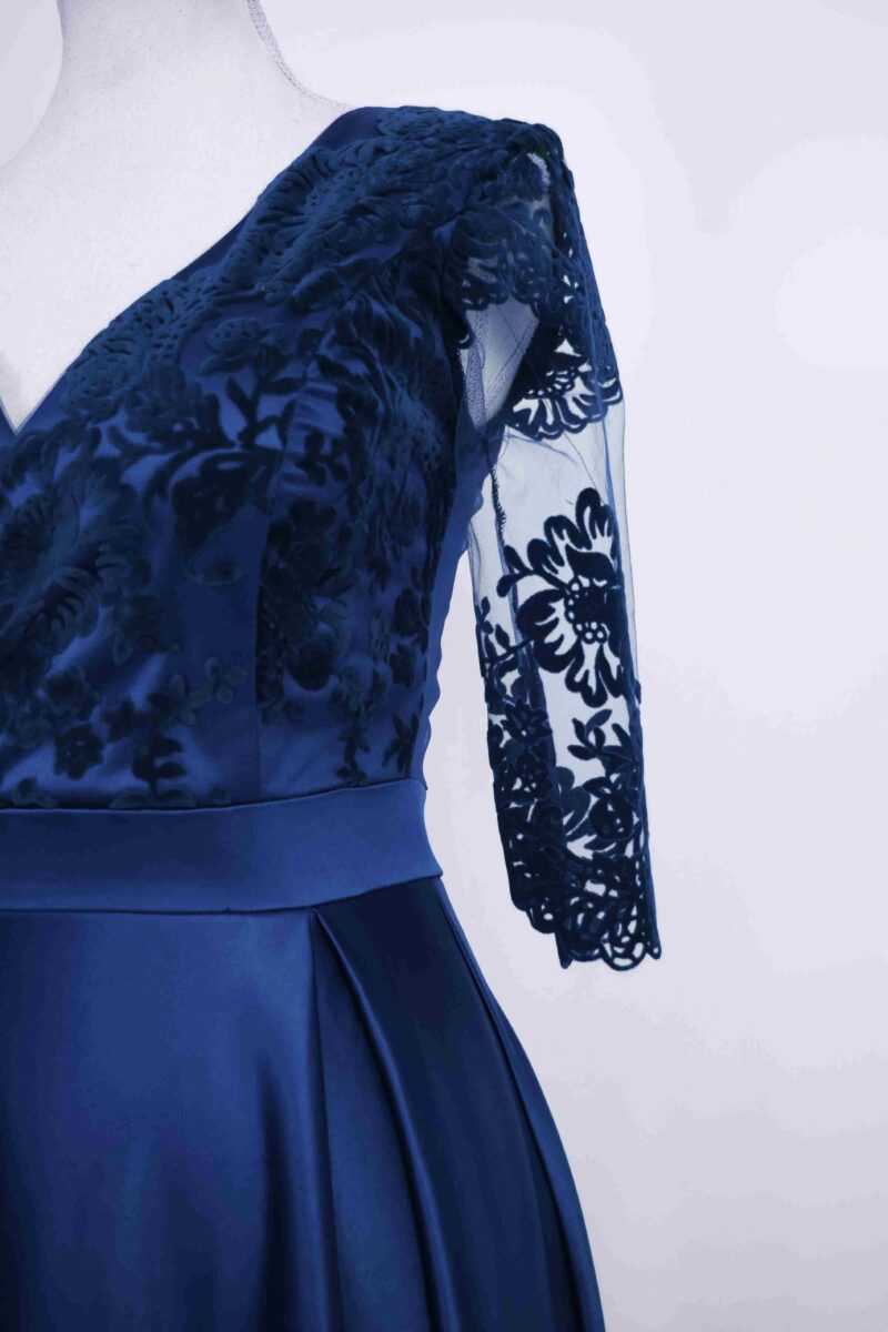 Rochie de ocazie din broderie catifelata si tafta bleumarin Anastasia