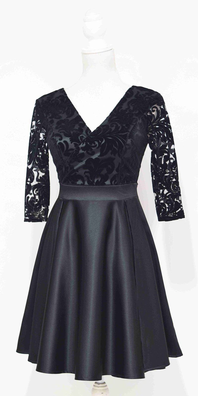 Rochie de ocazie din tafta neagra si broderie catifea Nuria