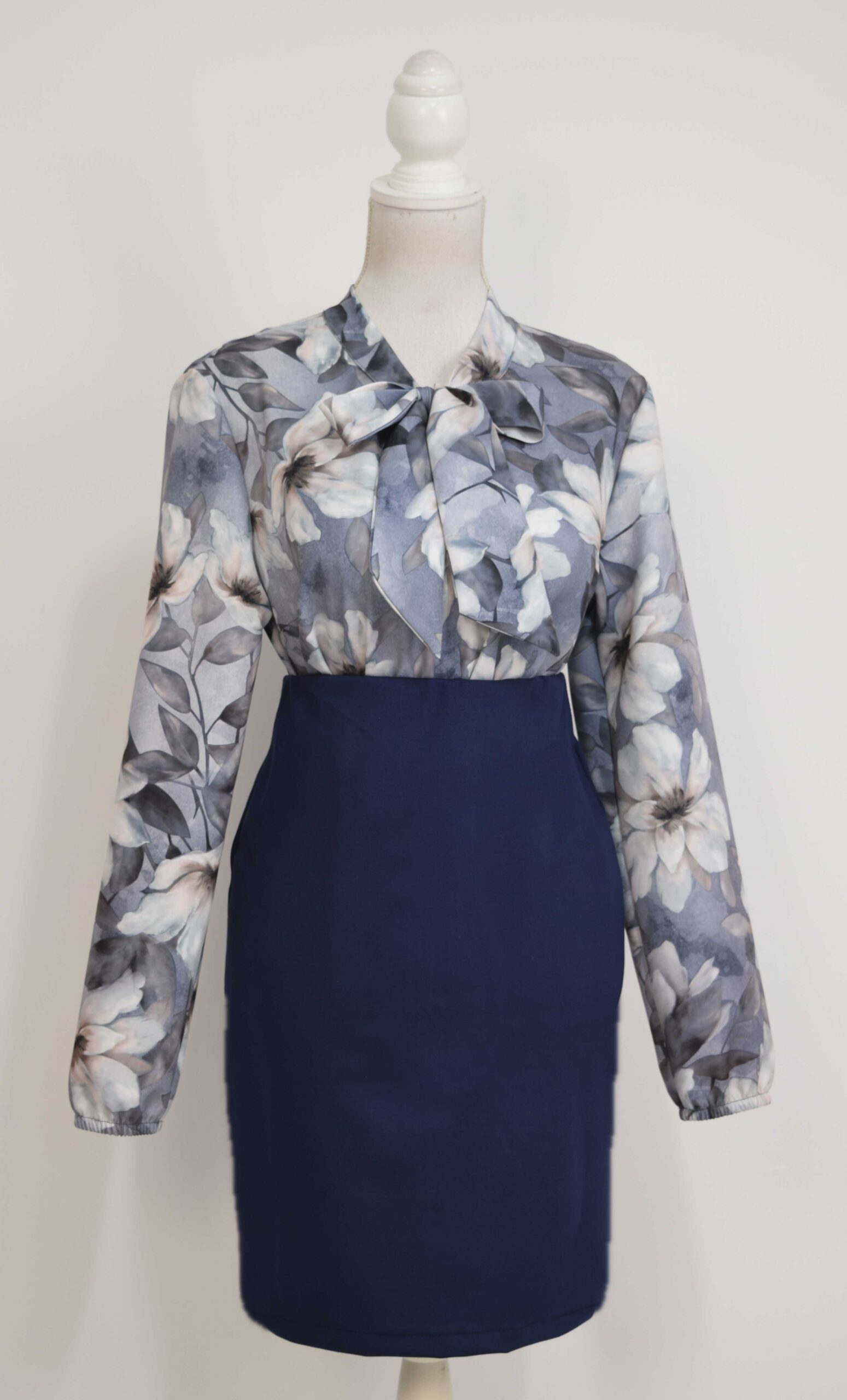 Compleu bluza Silvia si fusta bleumarin - 1 | YEO