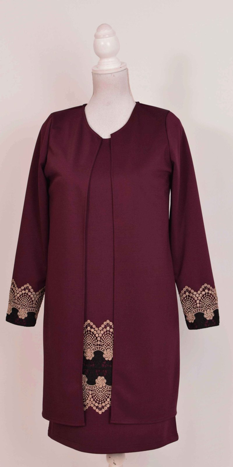Cardigan visiniu cu broderie Tania
