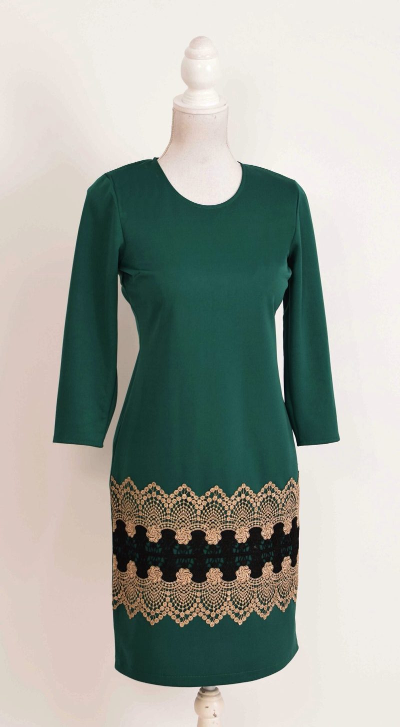 Compleu elegant verde cu broderie Tania