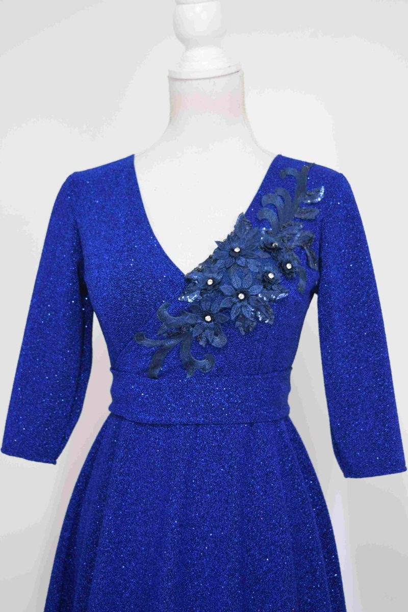 Rochie lunga din lurex albastra cu aplicatie 3D bleumarin Royal blue