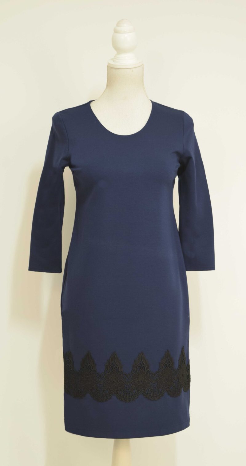 Rochie bleumarin cu broderie eleganta Petra