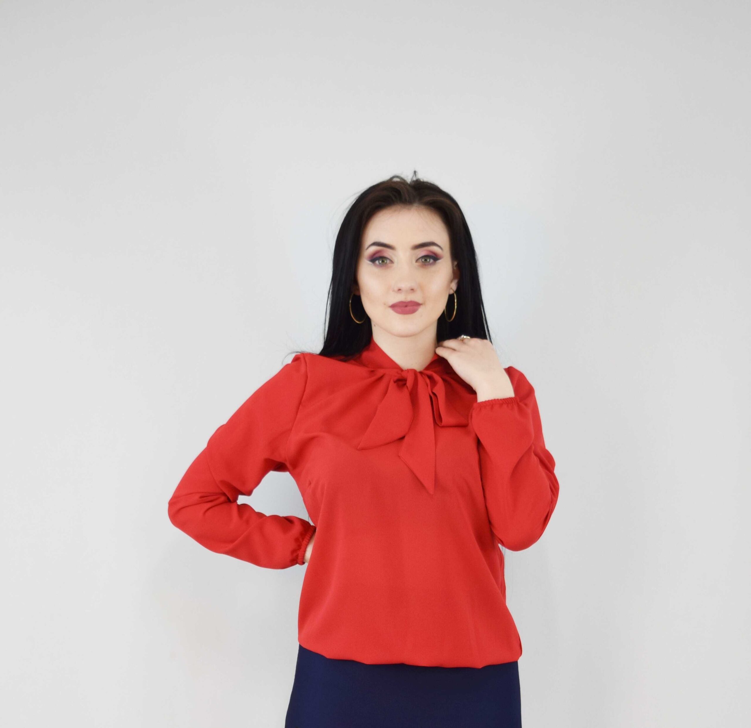 Bluza eleganta rosie cu esarfa