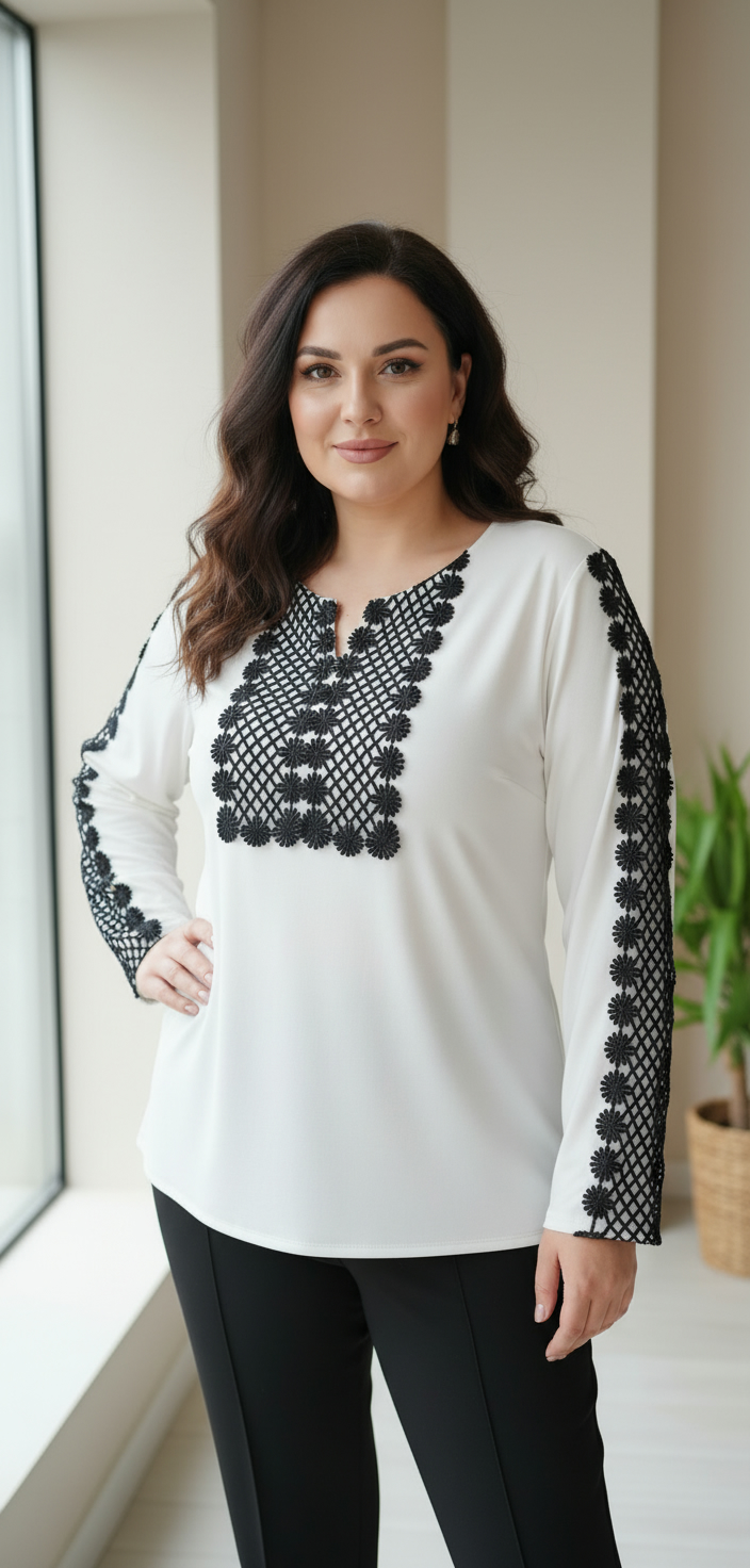 Bluza alba eleganta cu broderie neagra Emma