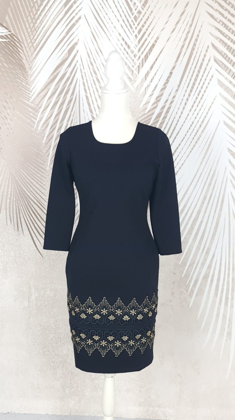 Rochie eleganta neagra cu broderie Renata