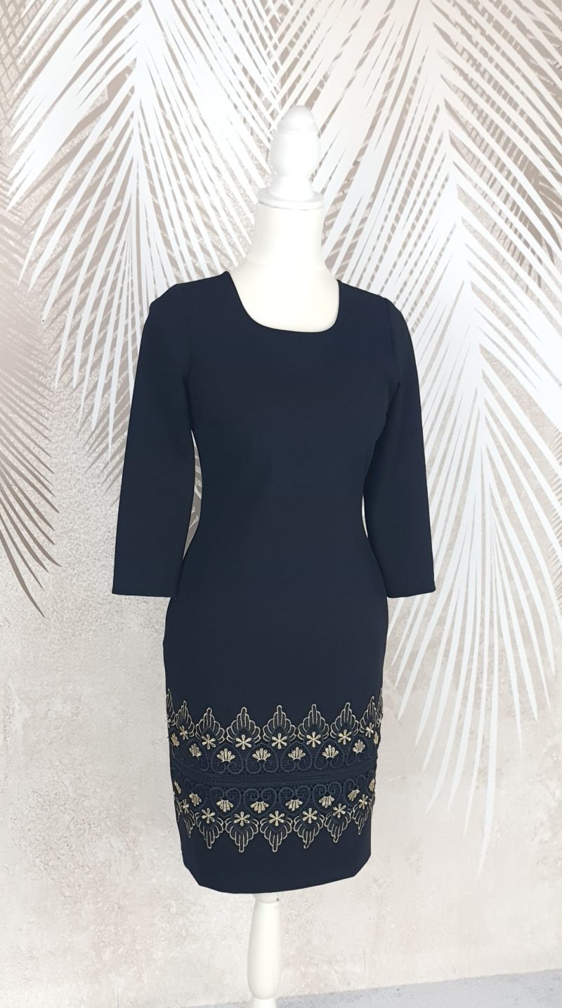 Rochie eleganta neagra cu broderie Renata