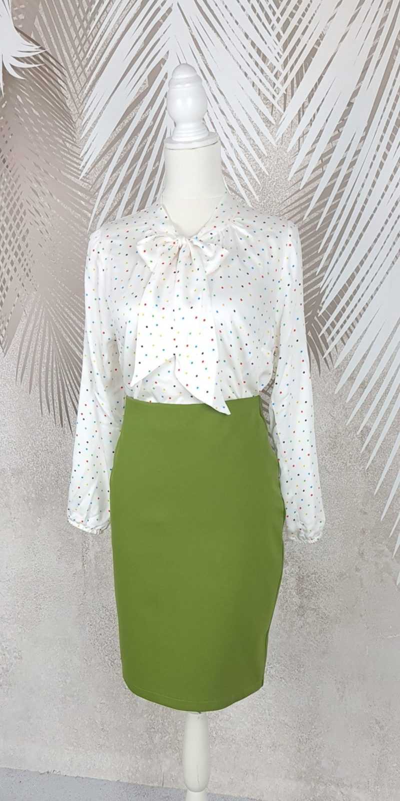 Fusta conica Olive Charm