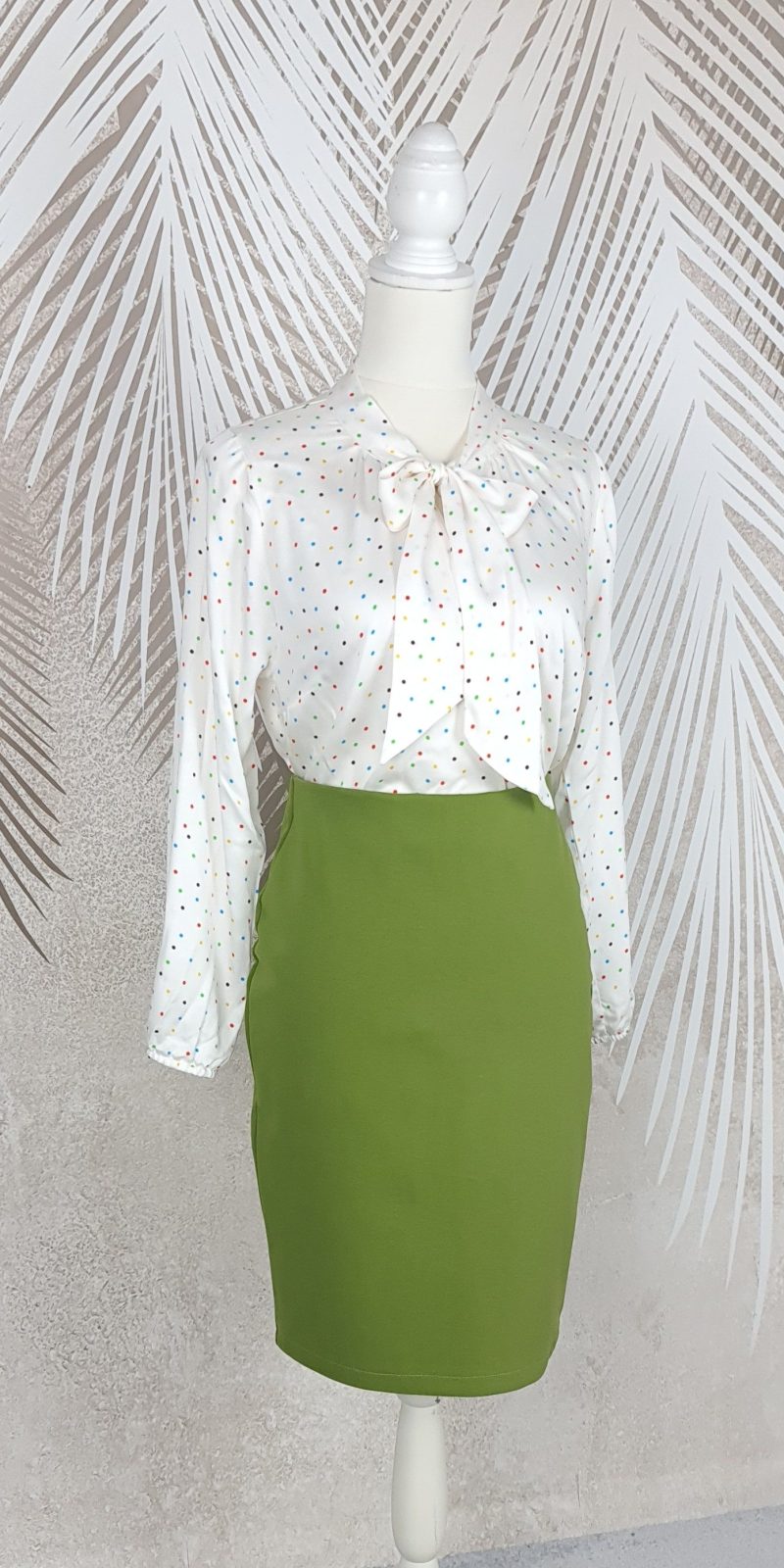 Fusta conica Olive Charm