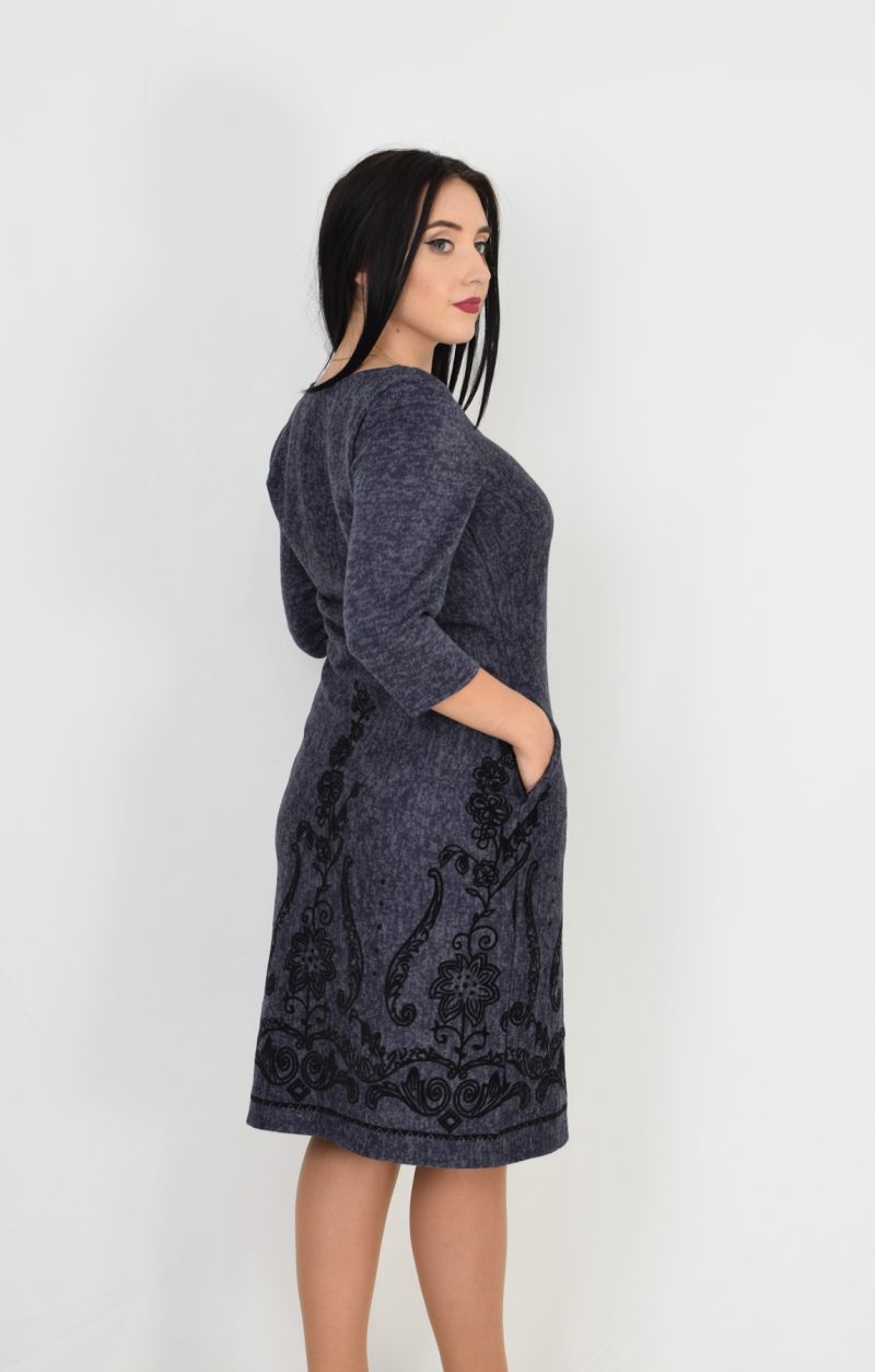 Rochie eleganta bleumarin cu broderie Eva