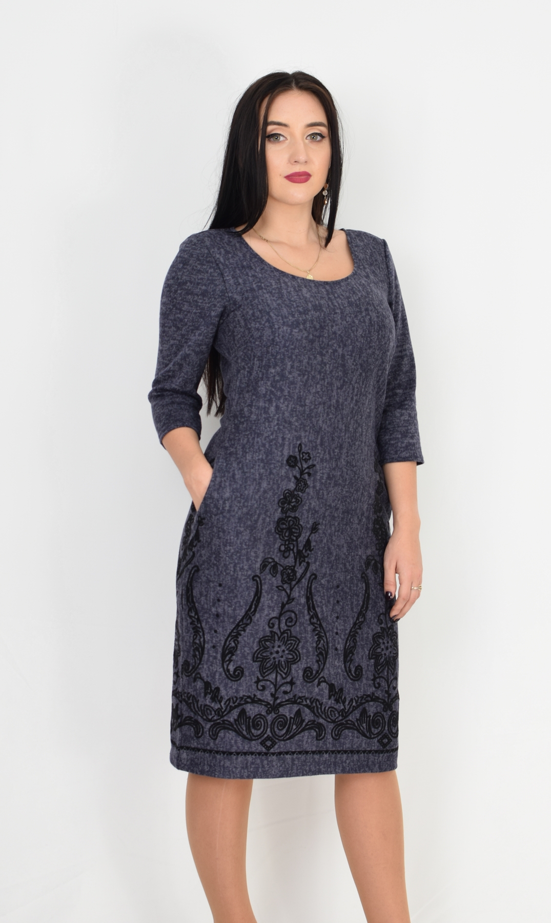 Rochie eleganta bleumarin cu broderie Eva