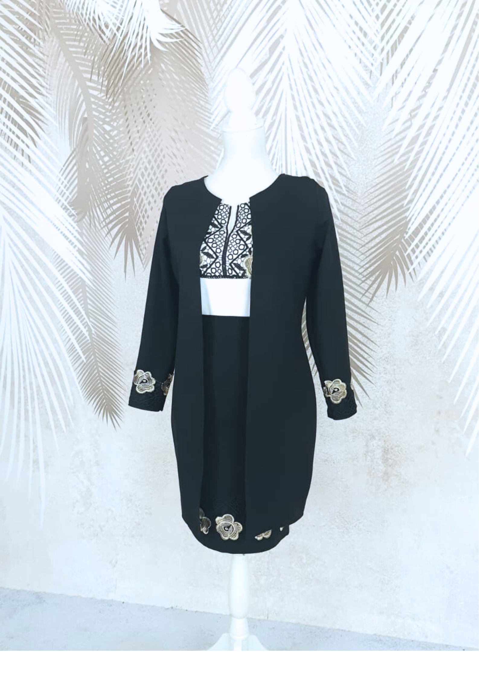 Compleu cardigan si fusta neagra cu broderie si cu bluza alba cu broderie Melania
