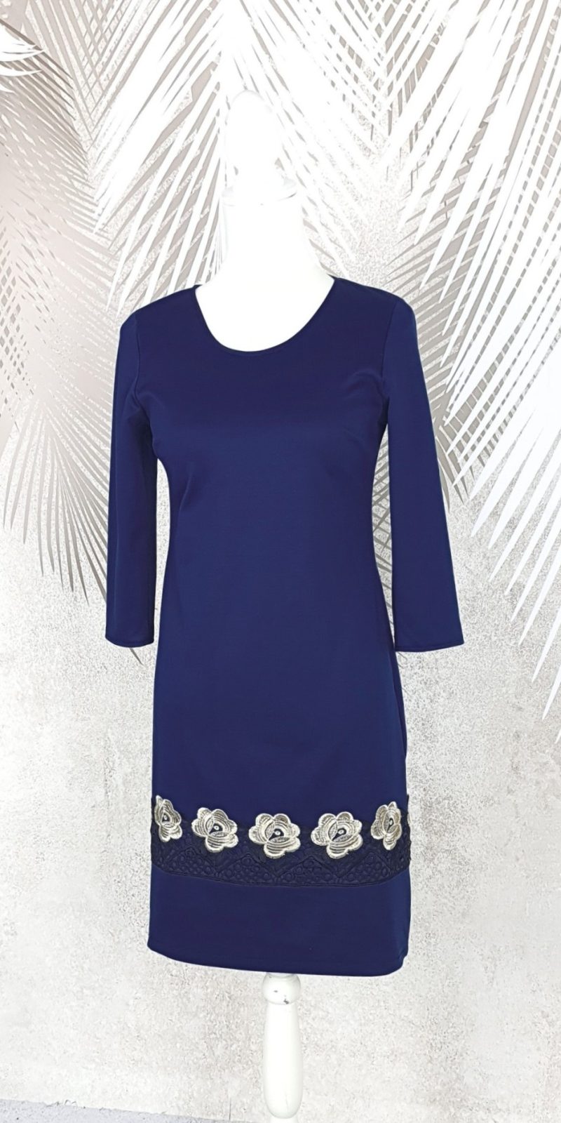Rochie eleganta bleumarin cu broderie Melania
