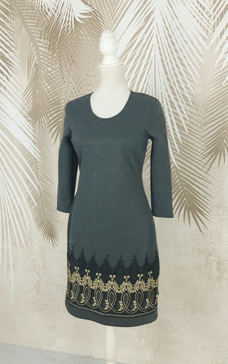 Rochie gri cu broderie Antonia