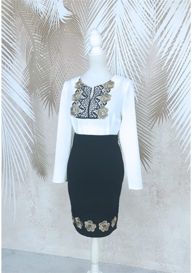 Compleu bluza alba stilizata si fusta neagra cu broderie Melania
