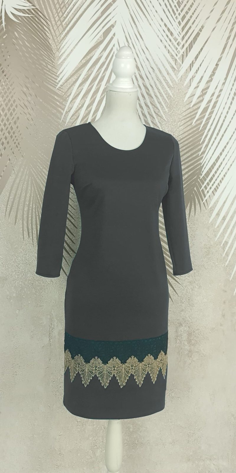 Rochie gri cu broderie Carina
