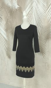 Rochie neagra cu broderie Carina