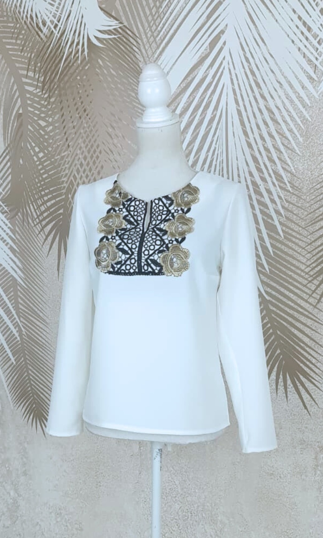 Bluza alba cu broderie Melania