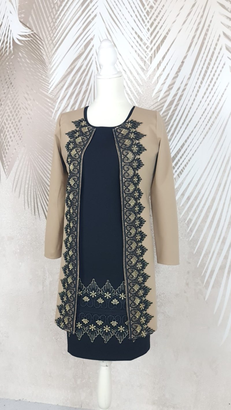 Cardigan elegant bej cu broderie Renata