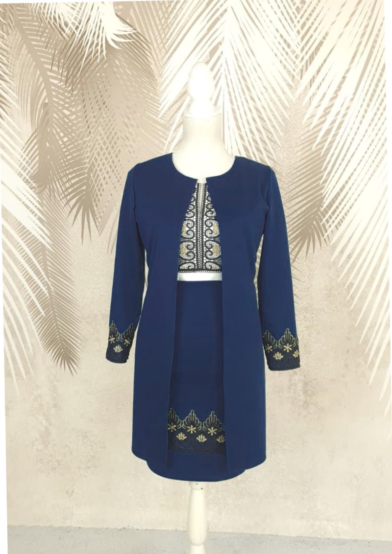Cardigan elegant bleumarin cu broderie Eva