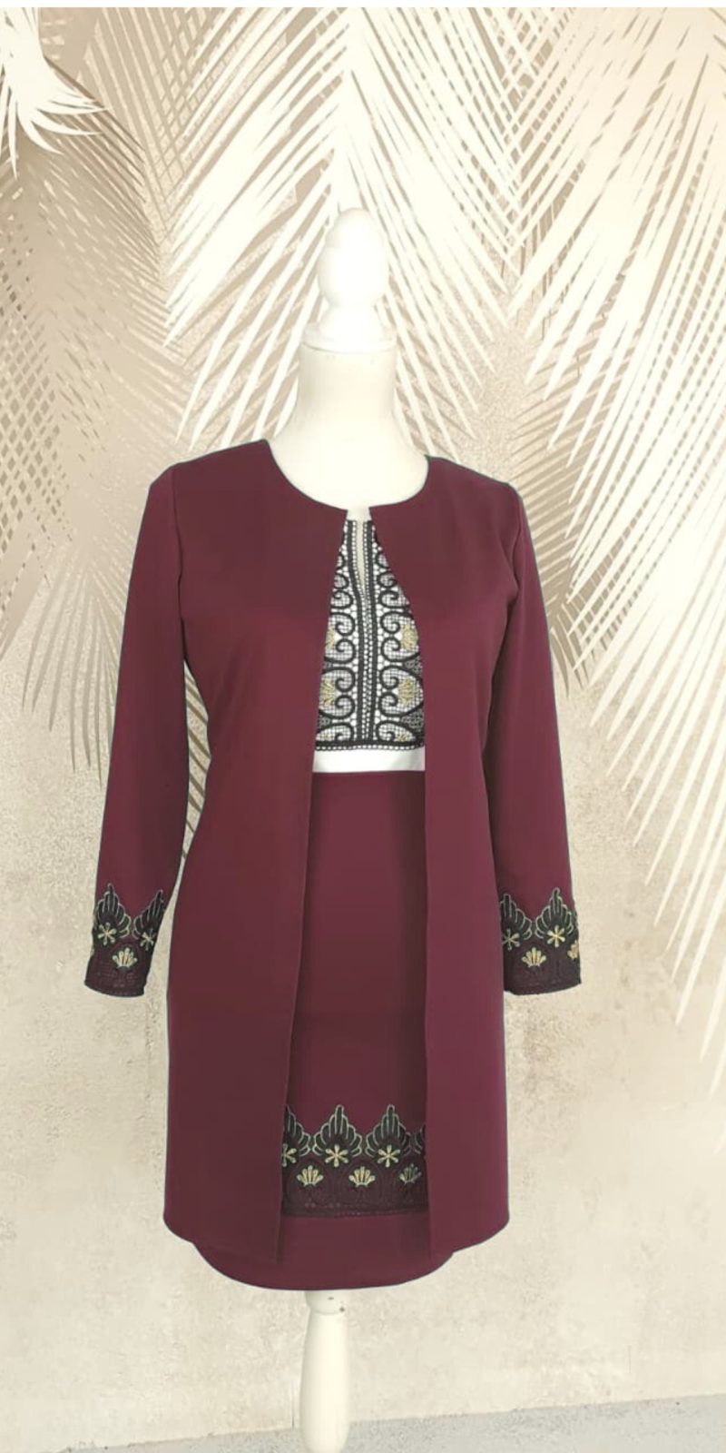 Cardigan elegant visiniu cu broderie Eva