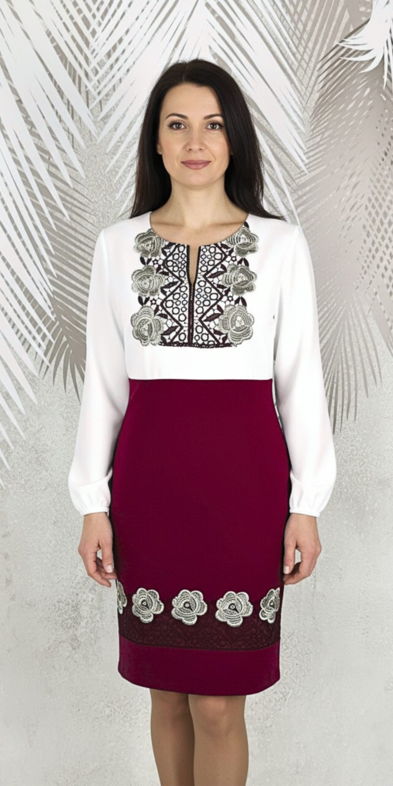 Compleu bluza alba stilizata si fusta conica visinie cu broderie Melania