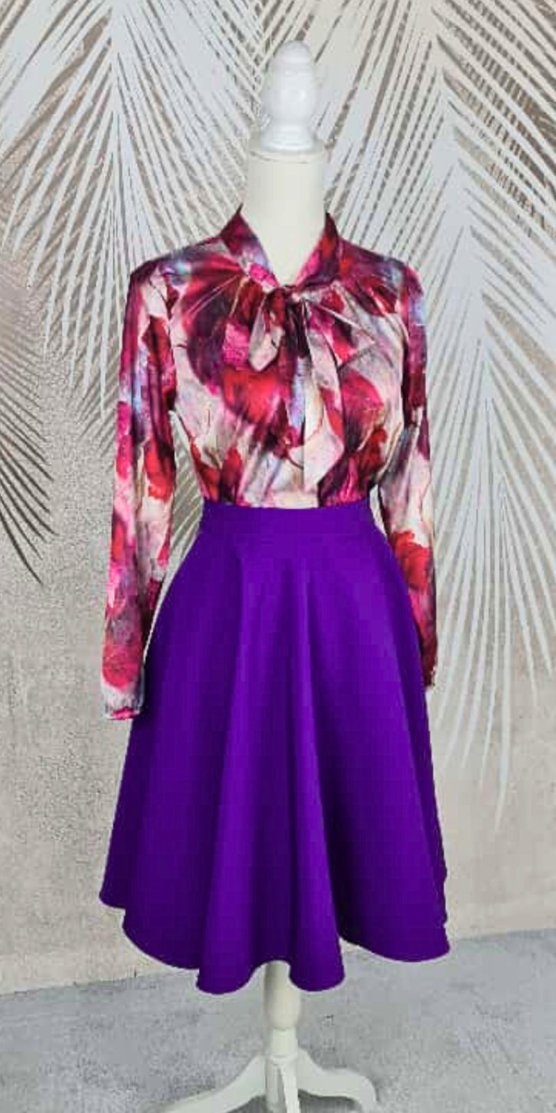 Compleu bluza eleganta Smaranda ciclam si fusta clos mov