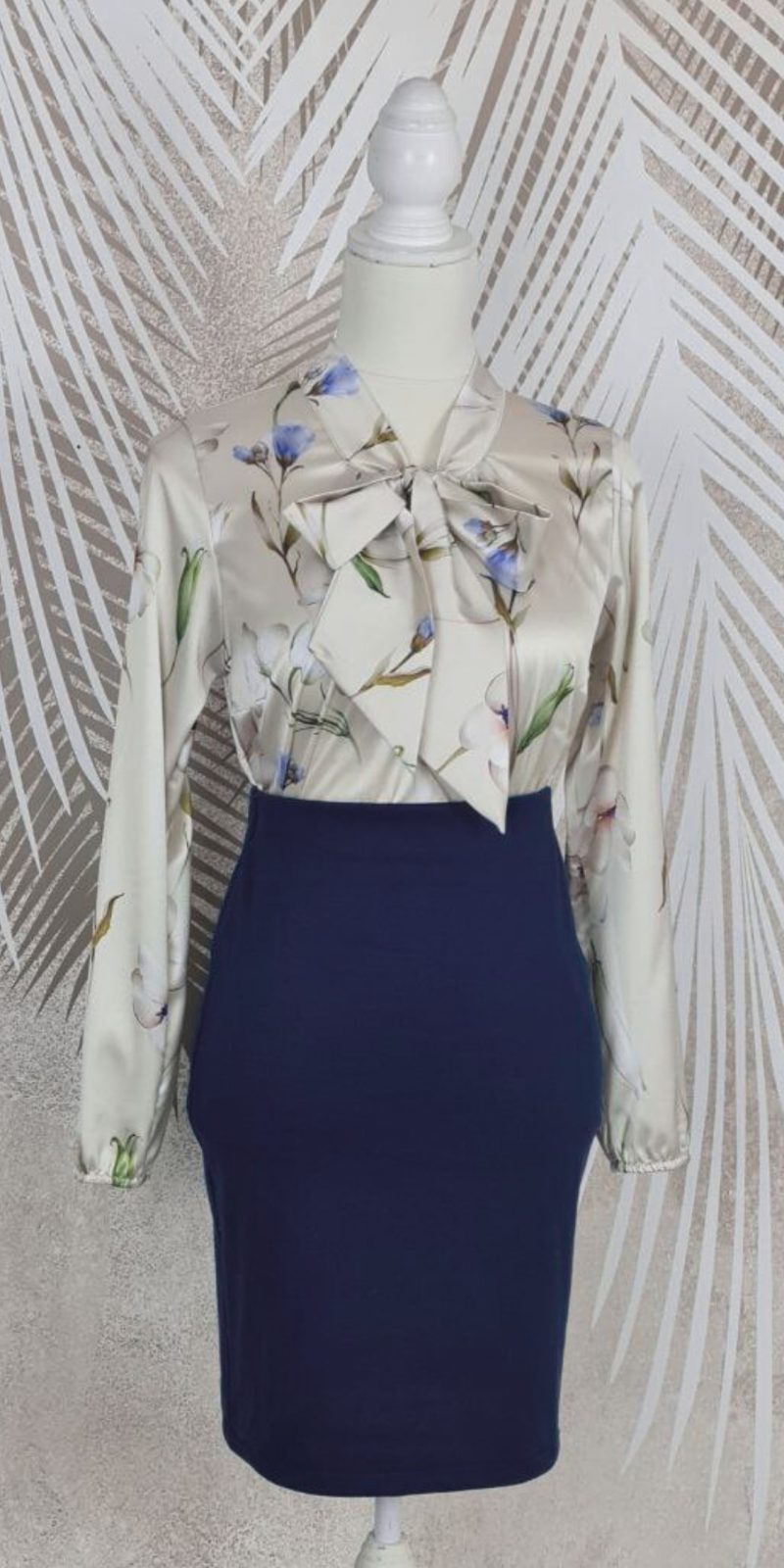 Compleu fusta bleumarin si bluza eleganta Amalia